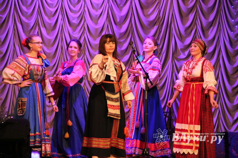 В Великих Луках состоялся праздничный концерт «В Светлый праздник Рождества» 