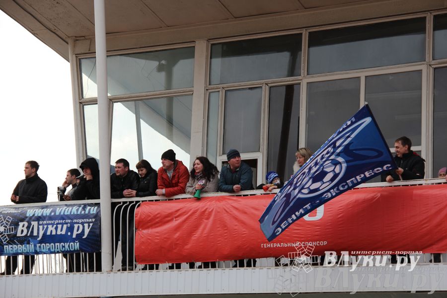 В Великих Луках прошел международный детский турнир по футболу «Наши надежды»