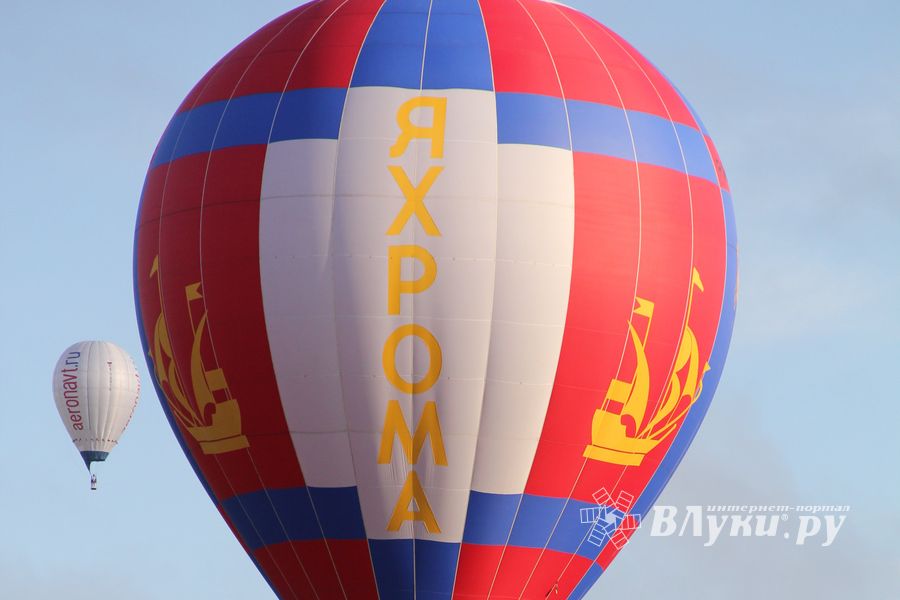 Пилоты совершили третий спортивный полет