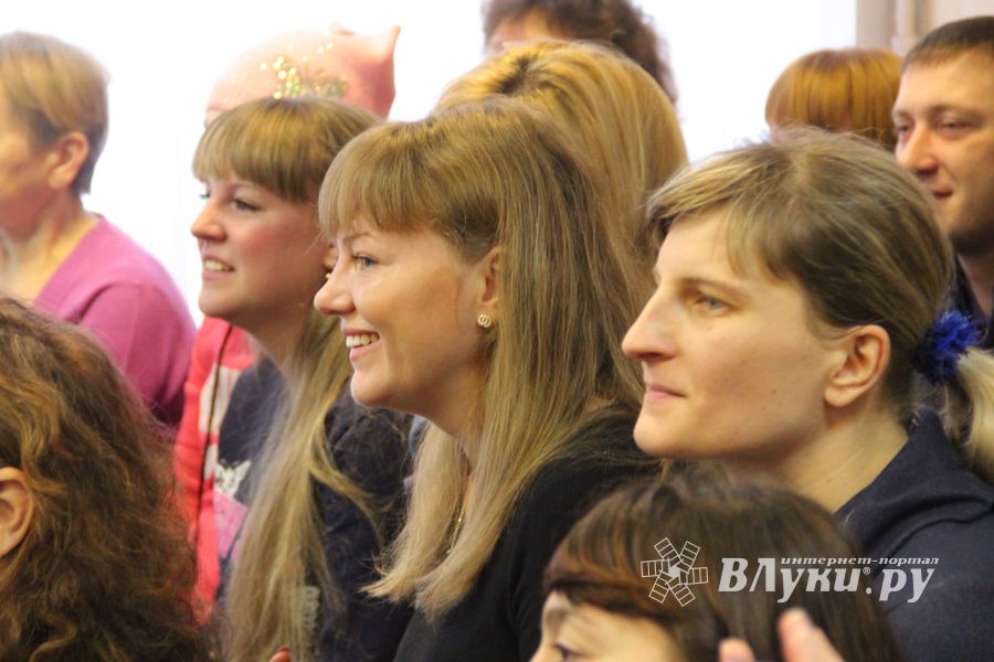 Волшебный новогодний утренник прошёл в детском саду №16 (ФОТО)