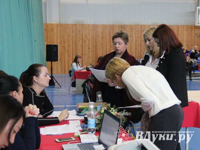 ​В Великих Луках проходит Открытое Первенство по художественной гимнастике (ФОТО) (0+)