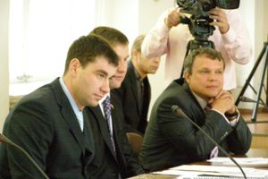 Выбор главы администрации Великих Лук