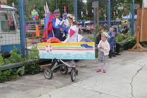 «Парад детских колясок» в День семьи, любви и верности (ФОТО)