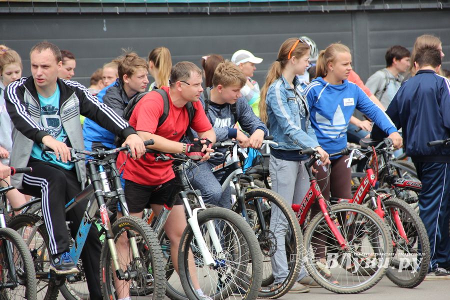 В Великих Луках состоялся «Велопарад» (ФОТО)