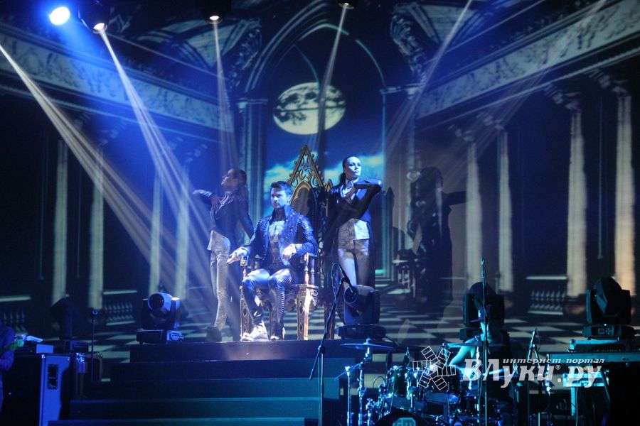 В Великих Луках состоялся концерт Сергея Лазарева