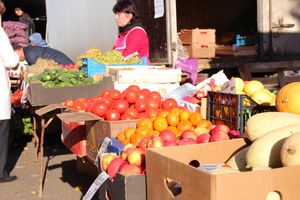 Торговая ярмарка «Осень-2016» прошла в Великих Луках (ФОТО)