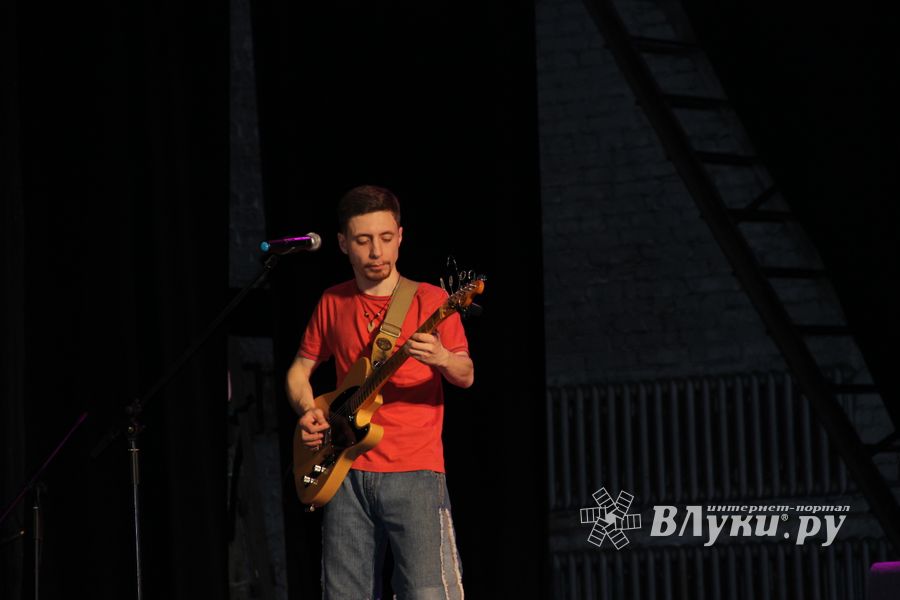 Большой сольный концерт «V.V. and Band» состоялся в Великих Луках