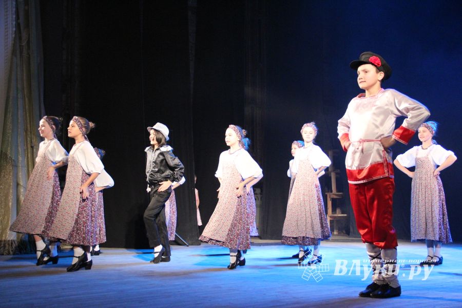 В Великих Луках отметили День матери (фото)