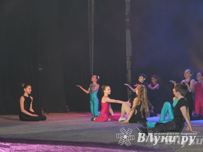 В доме культуры имени Ленина прошел концерт, посвященный Международному дню танца (фото)
