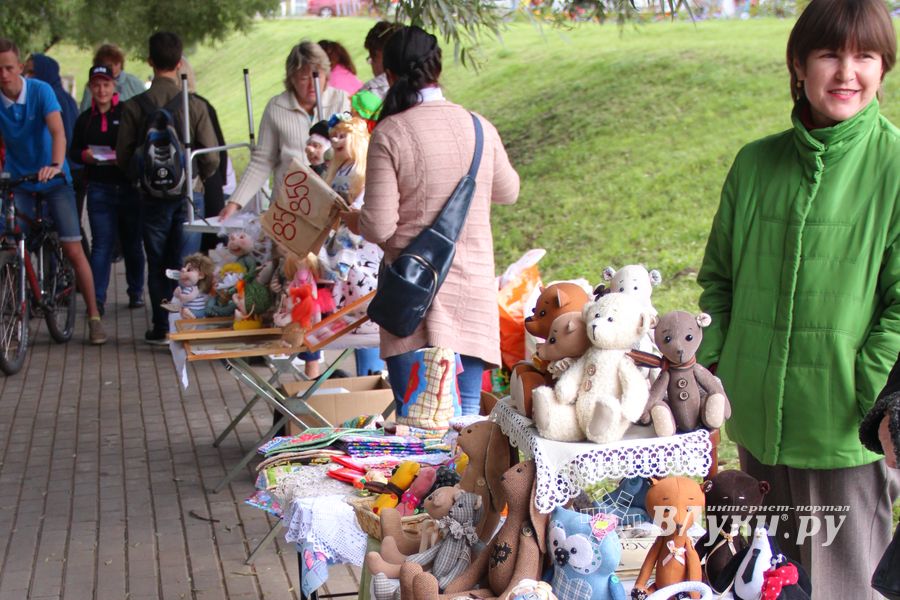 «Куклоград» и «Город мастеров» на праздновании Дня города Великие Луки (ФОТО)