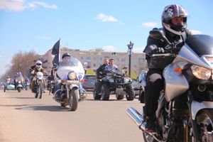 В Великих Луках открыли мотосезон - 2017 (ФОТО)