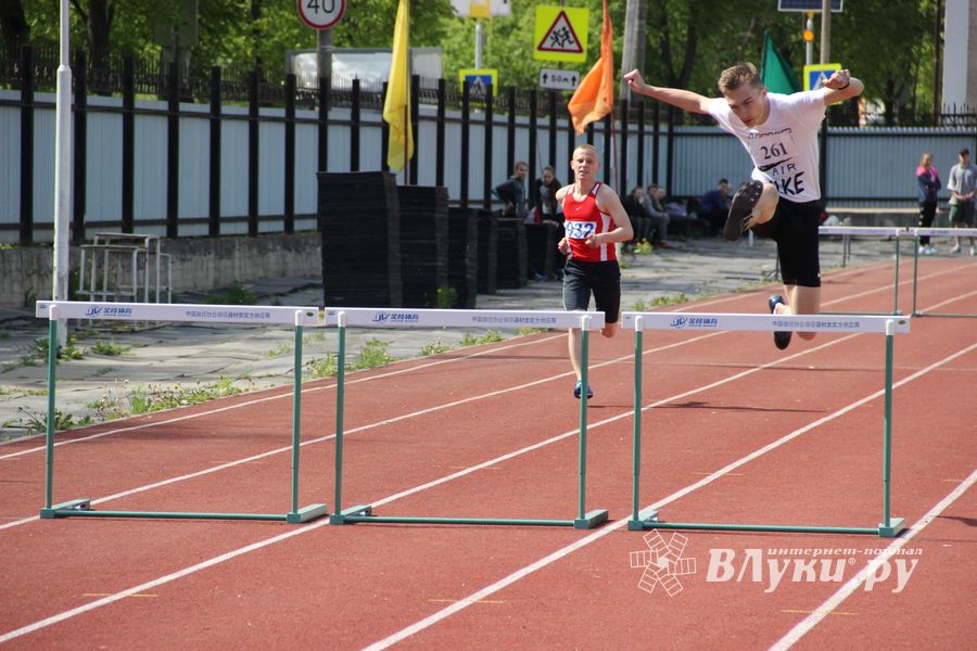 Великие Луки принимают чемпионат области по легкой атлетике (ФОТО)