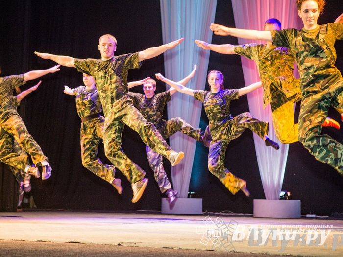 Знаменитый великолукский коллектив спортивного танца «Элегия» отметил свой юбилей