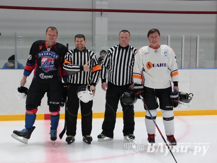 Великолукская команда «Экспресс 40+» дебютировал в НХЛ (ФОТО)