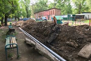 ​В Великих Луках, на территории детского сада №12, ведется замена отопительной системы (ФОТО)