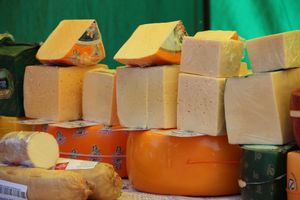 В Великих Луках прошла универсальная осенняя ярмарка (ФОТО)