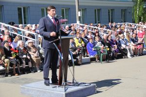 Парад в честь Дня Победы прошел в Великих Луках (ФОТО)