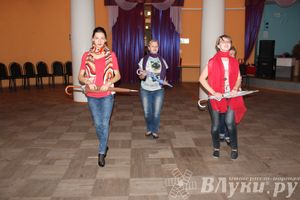 В ДК  им. Ленина состоялся открытый урок «Уличного театра» (фото)