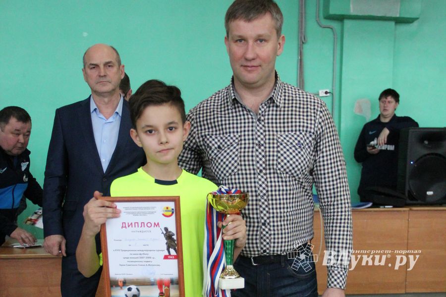 «Экспресс-2008» – обладатель «Золотого Кубка», «Экспресс» – серебряный призёр (ФОТО)