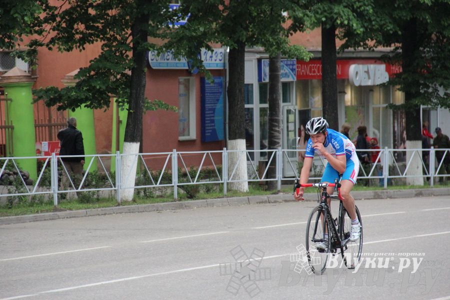 Гонка-критериум по велосипедному спорту