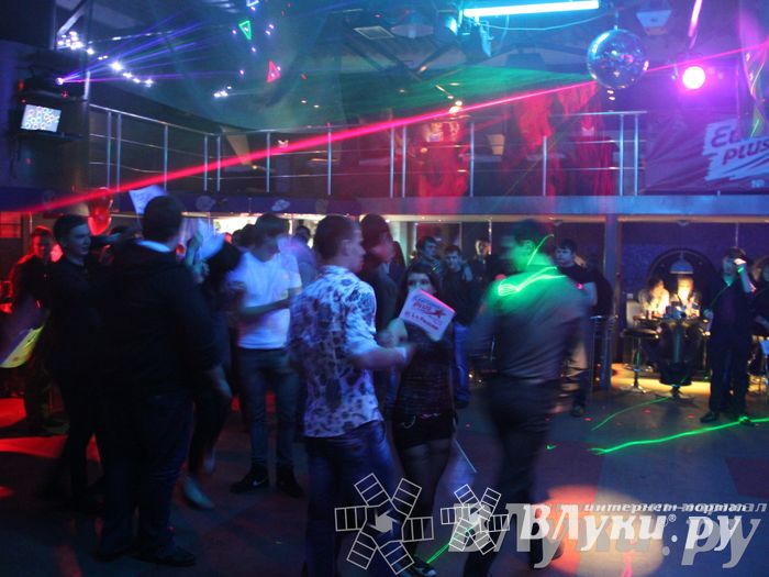 Радиостанция «Европа Плюс Великие Луки» отметила свой 12-й День рождения.