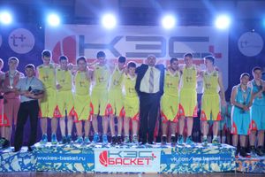 В Великих Луках прошли финальные игры Чемпионата ШБЛ «КЭС-БАСКЕТ» (фото)