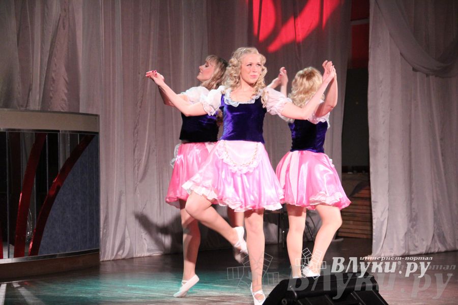 Творческий вечер шоу-балета «Этуаль» и солистов Дома культуры железнодорожников