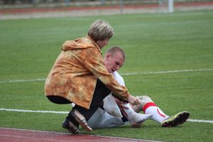 "Экспресс" (Великие Луки) - "Купол-ВДВ" (Псков)