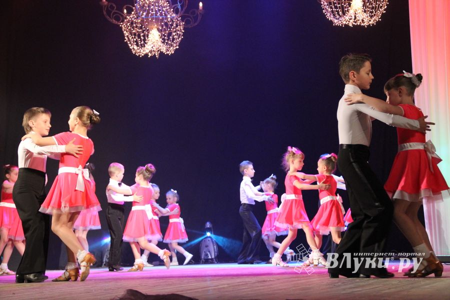 14 мая состоялся концерт хореографического коллектива «Созвездие» - «Бал» (ФОТО)