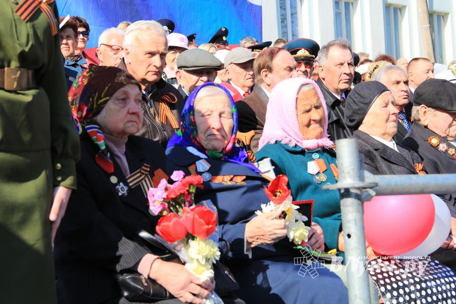 Великие Луки отмечают День Победы