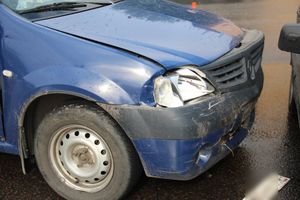 В Великих Луках, на проспекте Октябрьском, произошло ДТП (ФОТО)