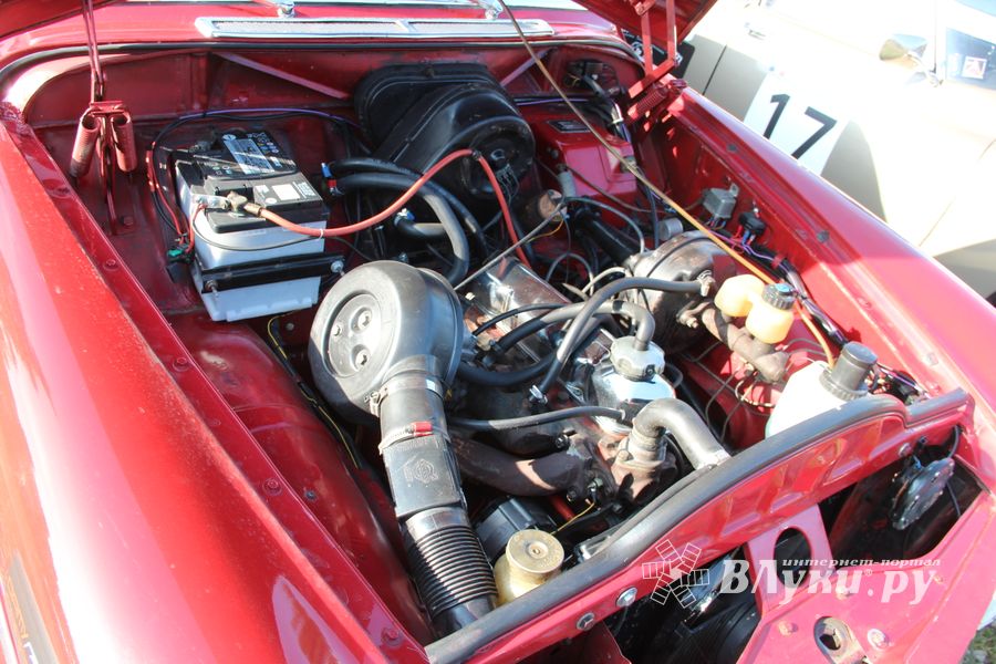 Ретро-автомобили побывали в Великих Луках (ФОТО)