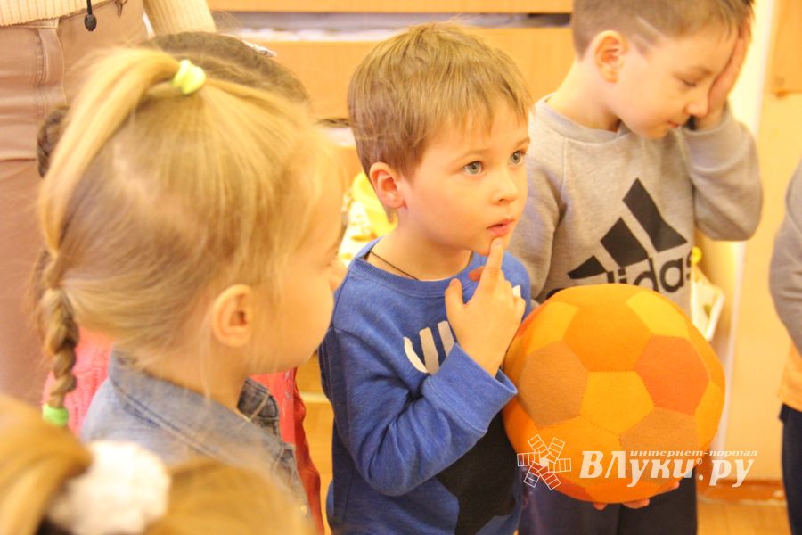 Воспитатели «Центра развития ребёнка» отмечают двойной праздник (ФОТО, ВИДЕО)