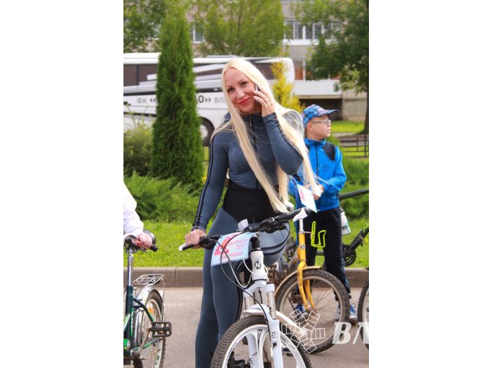 В Великих Луках прошёл Велопарад (ФОТО)