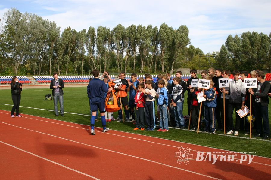 Команда школы №2 стала сильнейшей на турнире памяти М.Ф.Хренова