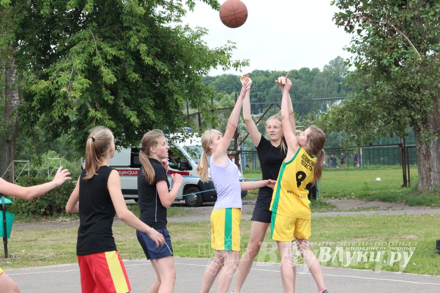 Великие Лука - град спортивный