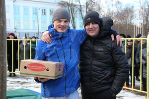 Масленичные гуляния прошли в Великих Луках (ФОТО)