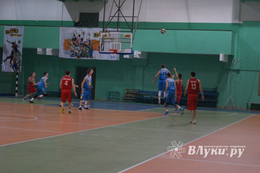 В Великих Луках прошли студенческие игры АСБ