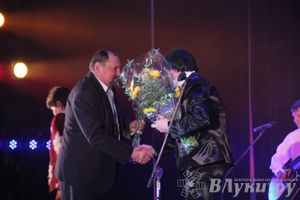 В ДК ЛК состоялся концерт Юрия Михайлова