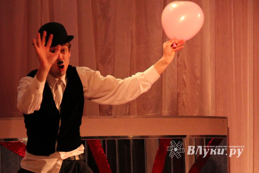 Творческий вечер шоу-балета «Этуаль» и солистов Дома культуры железнодорожников