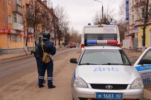 В Великих Луках «захватили заложников» (фото)