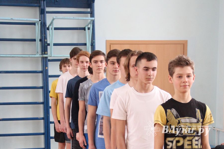 Конкурс «А ну-ка, парни!» прошёл в великолукской гимназии (фото)