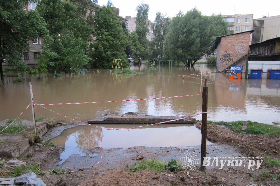 Самый подтопляемый двор подтвердил своё «звание» (ФОТО)