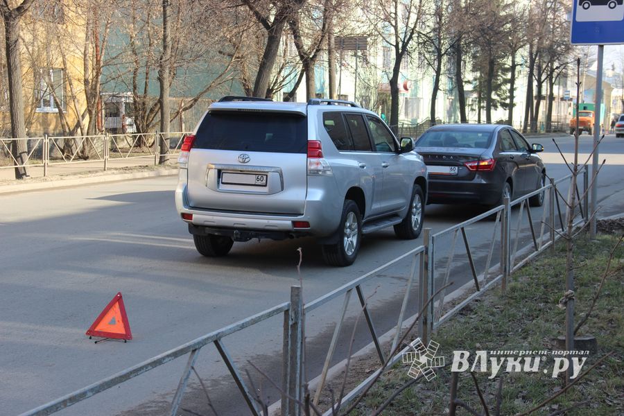 ДТП на перекрёстке Октябрьский-Энгельса (ФОТО)