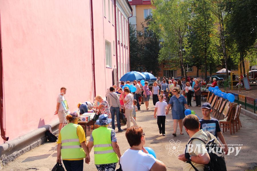 Великие Луки празднуют День города (ФОТО)