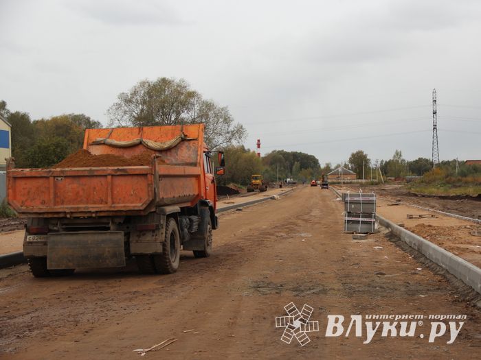 Строительство участка улицы Дружбы близится к завершению (ФОТО)