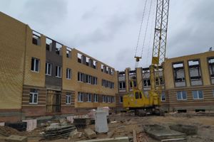 Руководству Великих Лук поручено ускорить строительство школы (ФОТО)