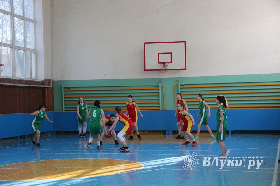 Великолучанки завоевали золото на открытом турнире по баскетболу (ФОТО)