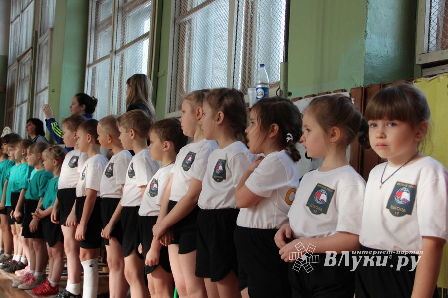 В Великих Луках стартовали спортивные соревнования среди дошколят «Юные олимпионики»