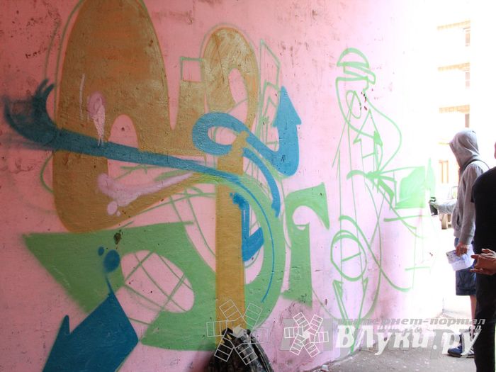 В Великих Луках прошел городской конкурс «Граффити — новый взгляд»